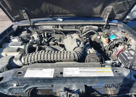 1999 Ford Ranger Xlt из США, поврежденный, VIN 1FTZR15X0XPB58008